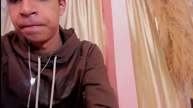 Snapshot of Ethan_qop chatting on 07.03.26 Ethan qop online show from 07.03.26