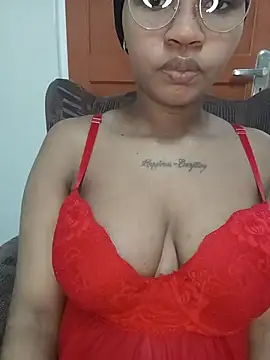 Snapshot of Hotsexyberry222 chatting on 07.26.26 Hotsexyberry222 online show from 07.26.26