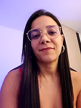 Snapshot of miaeyex chatting on 04.19.26 miaeyex online show from 04.19.26