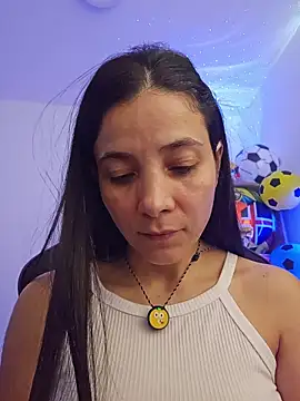 Snapshot of miaeyex chatting on 06.19.26 miaeyex online show from 06.19.26
