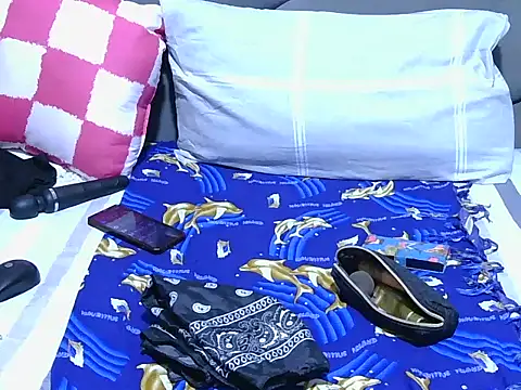 Melitaxx online show from 04.17.26