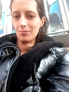 Karolynrousse  online show from 05.03.26