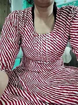 model seela online show from 04.09.26