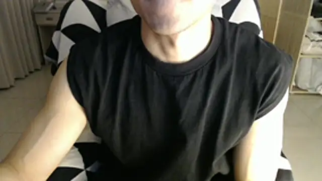 Snapshot of Kent6828 chatting on 05.12.26 Kent6828 online show from 05.12.26