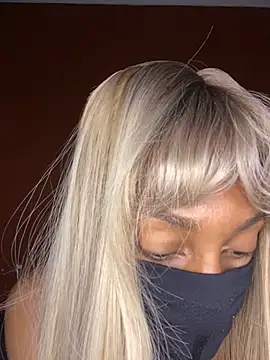 Snapshot of BlackApple__ chatting on 03.17.26 BlackApple online show from 03.17.26