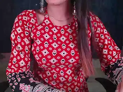 Snapshot of Naughty_Nisha19 chatting on 05.09.26 Naughty Nisha19 online show from 05.09.26