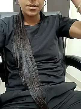 Snapshot of aushi_rajput chatting on 04.01.26 aushi rajput online show from 04.01.26
