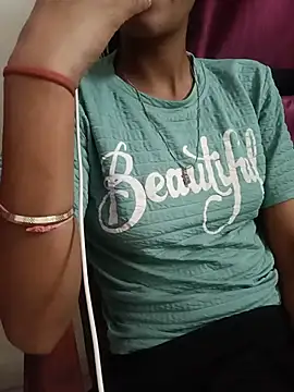 Snapshot of aushi_rajput chatting on 05.07.26 aushi rajput online show from 05.07.26