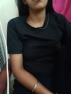 Snapshot of aushi_rajput chatting on 05.12.26 aushi rajput online show from 05.12.26