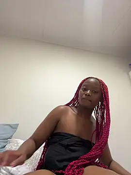 lina D25 online show from 03.18.26