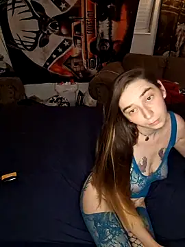 KittieeKat1 online show from 04.12.26