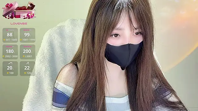 yueyue-7777 online show from 04.13.26