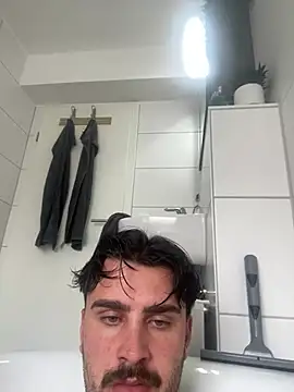 Youngbooy44 online show from 03.17.26