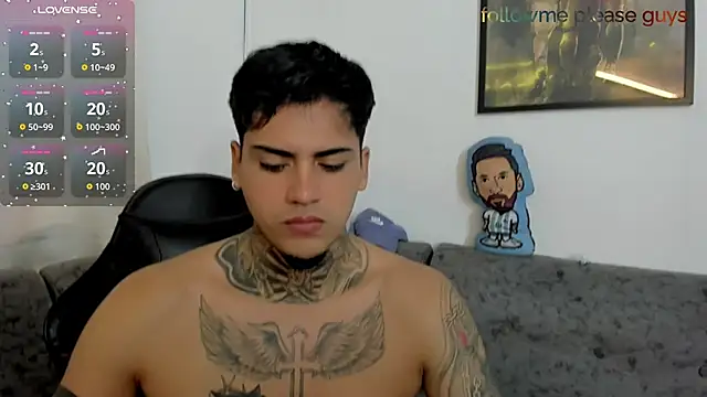 Snapshot of sweetlatinoboy chatting on 06.27.26 sweetlatinoboy online show from 06.27.26