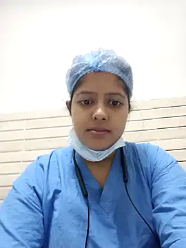 Rainy Royal online show from 03.19.26