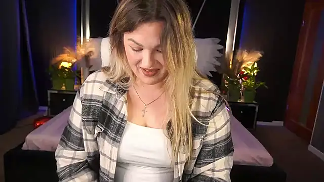 AlissyaGrayy online show from 06.04.26