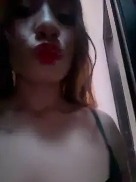 Snapshot of AuroraVelour chatting on 03.29.26 AuroraVelour online show from 03.29.26