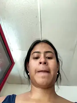 lucirganaxxx online show from 05.05.26