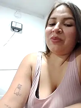Snapshot of LilasBoobs chatting on 04.16.26 LilasBoobs online show from 04.16.26