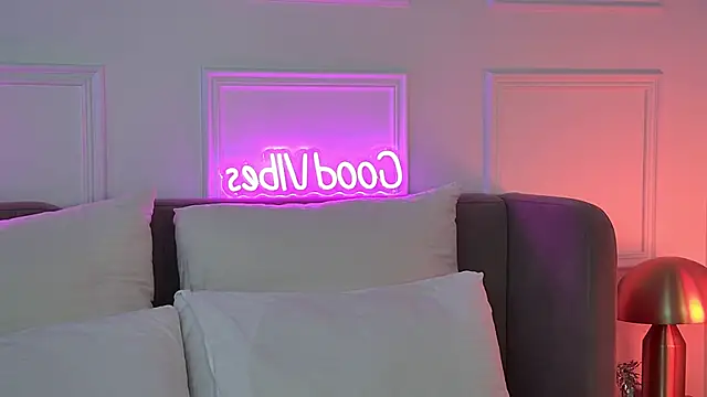 Snapshot of MeganStrane chatting on 06.17.26 MeganStrane online show from 06.17.26