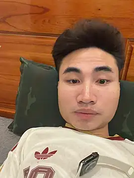 Snapshot of Hoanganhdayroii chatting on 07.16.26 Hoanganhdayroii online show from 07.16.26