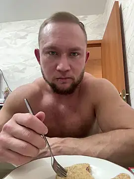 Snapshot of RUS208 chatting on 03.18.26 RUS208 online show from 03.18.26