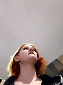 NinaParri online show from 04.06.26