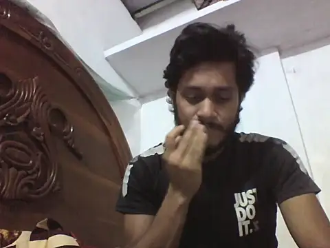 Snapshot of koushik10 chatting on 05.01.26 koushik10 online show from 05.01.26