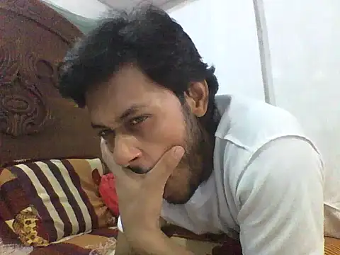 Snapshot of koushik10 chatting on 05.18.26 koushik10 online show from 05.18.26