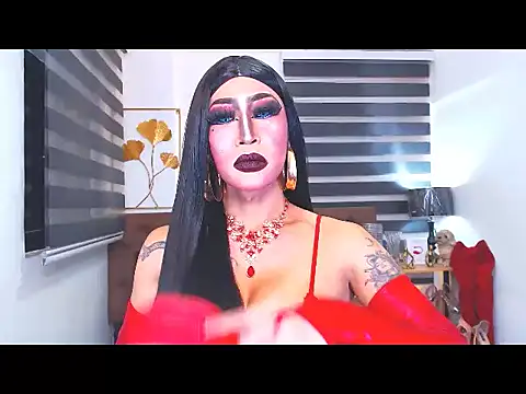 Snapshot of DominateMistressTania chatting on 08.03.26 DominateMistressTania online show from 08.03.26