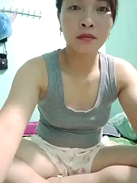 Snapshot of Phuongmyy chatting on 06.08.26 Phuongmyy online show from 06.08.26
