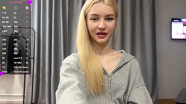 Snapshot of MelissaEvenns chatting on 05.28.26 MelissaEvenns online show from 05.28.26