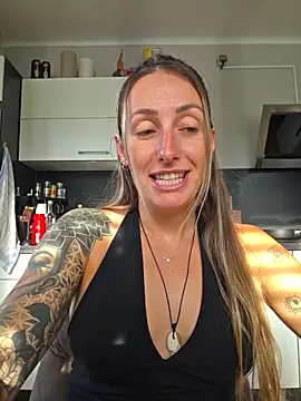 NicoleKaiser online show from 06.02.26