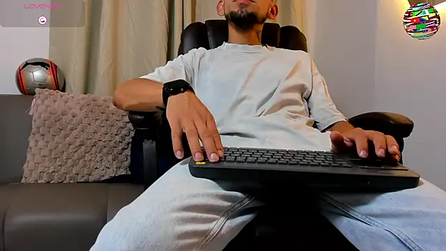 Steban silv online show from 06.15.26