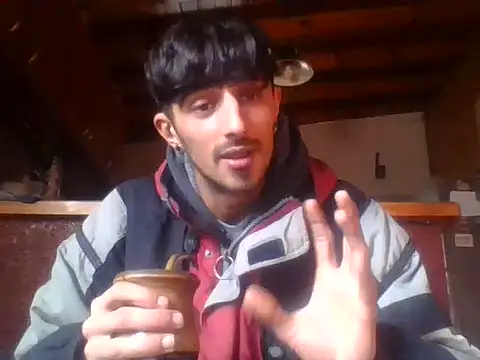 Snapshot of Matii19cm7 chatting on 07.02.26 Matii19cm7 online show from 07.02.26
