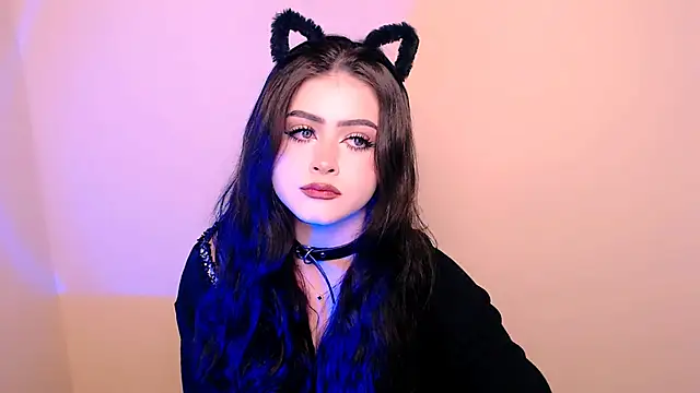 Snapshot of _LunnaBelle_ chatting on 05.21.26 LunnaBelle online show from 05.21.26