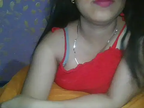 Snapshot of Qween_Seelu chatting on 06.18.26 Qween Seelu online show from 06.18.26