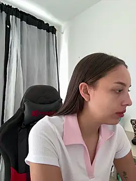 Lauren Storm online show from 05.03.26