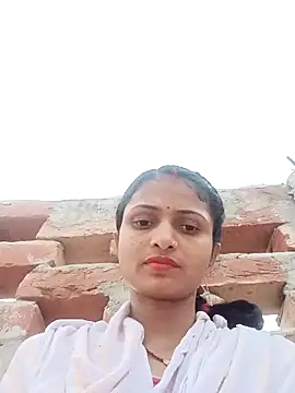 Snapshot of Leelaaji chatting on 03.26.26 Leelaaji online show from 03.26.26