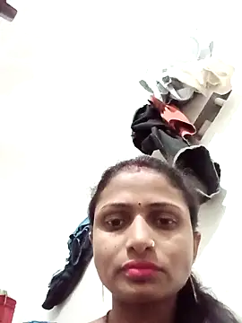 Snapshot of Leelaaji chatting on 04.08.26 Leelaaji online show from 04.08.26