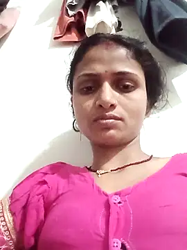 Snapshot of Leelaaji chatting on 04.11.26 Leelaaji online show from 04.11.26