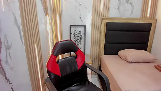 Snapshot of KATIAMOSS chatting on 07.11.26 KATIAMOSS online show from 07.11.26
