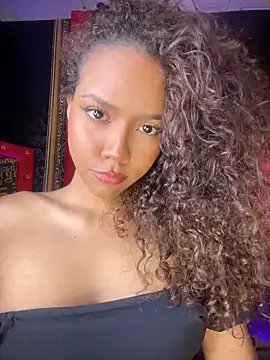Snapshot of CurlyOopsieXXX chatting on 06.09.26 CurlyOopsieXXX online show from 06.09.26