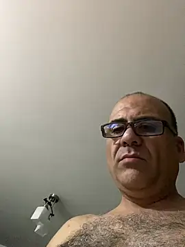 Snapshot of Guapo007sexy chatting on 04.02.26 Guapo007sexy online show from 04.02.26