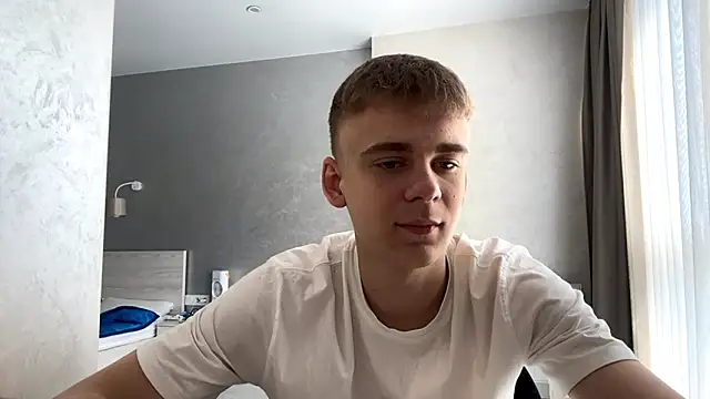 Snapshot of SoloFury chatting on 03.22.26 SoloFury online show from 03.22.26