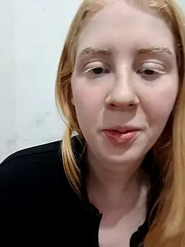 Snapshot of ninaxbabyy chatting on 04.10.26 ninaxbabyy online show from 04.10.26