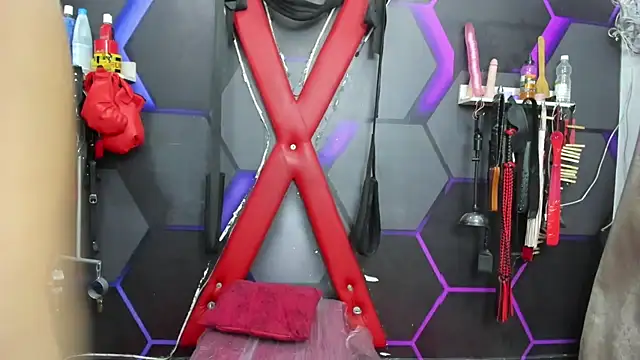 Snapshot of BDSM_ESTREME chatting on 06.06.26 BDSM ESTREME online show from 06.06.26
