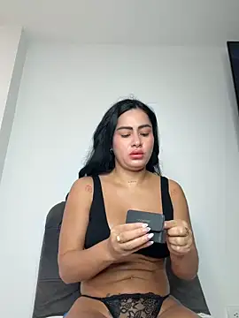 Snapshot of MoraFit_ chatting on 06.13.26 MoraFit online show from 06.13.26