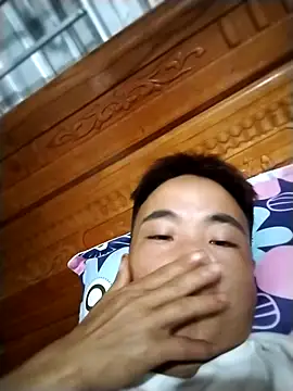 boy-pho- online show from 03.18.26