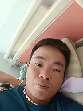 Snapshot of boy-pho- chatting on 06.25.26 boy-pho- online show from 06.25.26